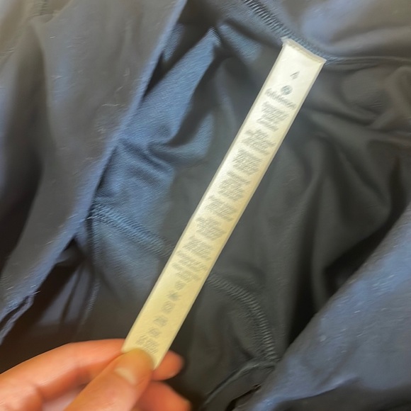 Lululemon Speed-Up Shorts - Picture 7 of 7